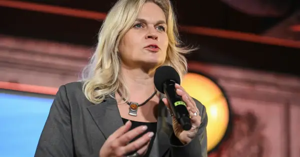 Minister edukacji - Co zmienia w szkole i dla rodziców?