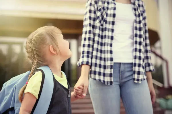 Jak przenieść dziecko do innej szkoły? Krok po kroku dla rodziców